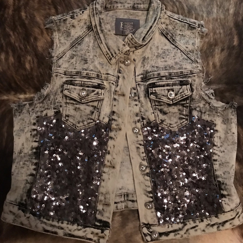 BKE sequin vest